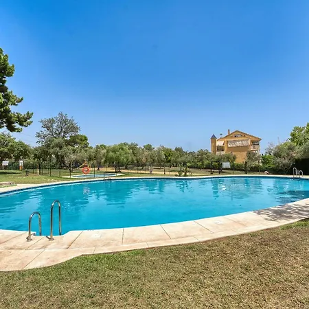 3068 Luxury Family Townhouse In Elviria, Holiday home